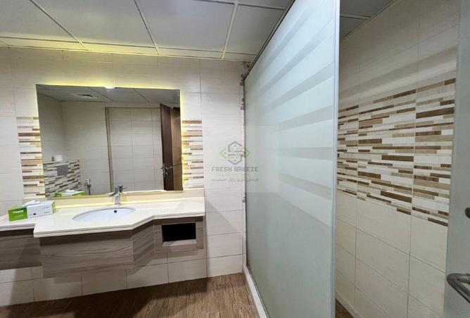 1007998 - Property Image 3