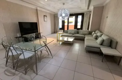 Apartment - 1 Bedroom - 2 Bathrooms for rent in West Porto Drive - Porto Arabia - The Pearl Island - Doha