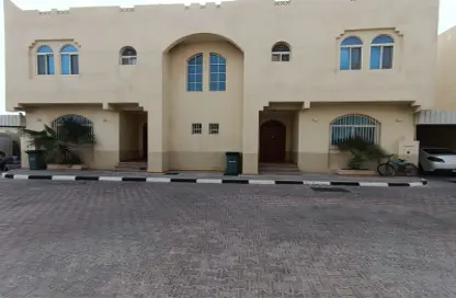 Villa - 3 Bedrooms - 3 Bathrooms for rent in Asmakh Gardens 3 - Al Luqta - Doha