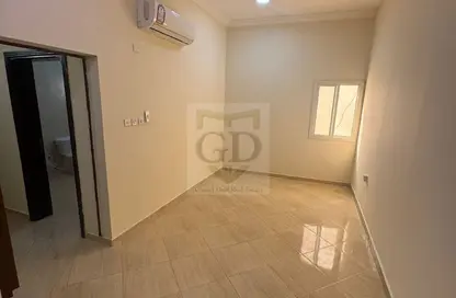 Apartment - 1 Bedroom - 1 Bathroom for rent in Al Maamoura - Al Maamoura - Doha Apartment - 1 Bedroom - 1 Bathroom for rent in Al Maamoura - Al Maamoura - Doha