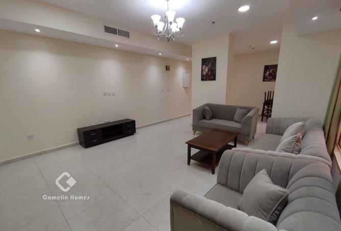 960368 - Property Image 2