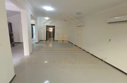 Villa - 6 Bedrooms - 7 Bathrooms for rent in Bu Hamour Street - Abu Hamour - Doha