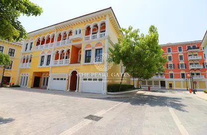 Duplex - 3 Bedrooms - 4 Bathrooms for sale in Venezia - Qanat Quartier - The Pearl Island - Doha