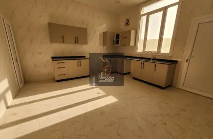 Bulk Rent Units - Studio - 7 Bathrooms for rent in Umm Salal Mahammad - Umm Salal Mohammed - Doha