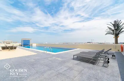 Apartment - 2 Bedrooms - 4 Bathrooms for rent in Floresta Gardens - Floresta Gardens - The Pearl Island - Doha