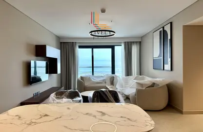 Apartment - 1 Bedroom - 2 Bathrooms for rent in Marina Tower 12 - Marina District - Lusail