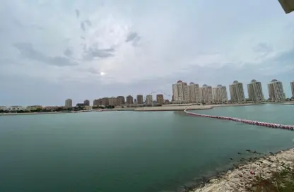Apartment - 1 Bedroom - 2 Bathrooms for rent in Tower 29 - Viva Bahriyah - The Pearl Island - Doha