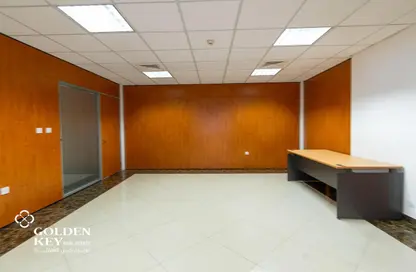 Office Space - Studio - 1 Bathroom for rent in Al Muntazah Street - Al Muntazah - Doha