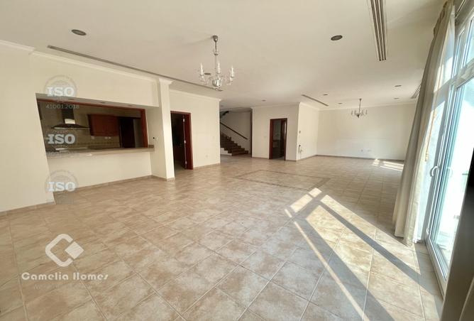 981113 - Property Image 3