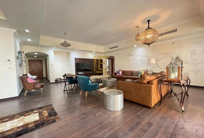 989101 - Property Image 3