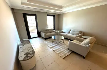 Apartment - 1 Bedroom - 2 Bathrooms for rent in East Porto Drive - Porto Arabia - The Pearl Island - Doha