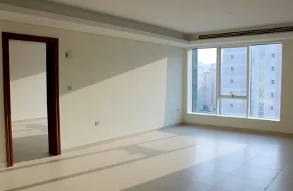 Apartment - 2 Bedrooms - 2 Bathrooms for rent in Muntazah 10 - Al Muntazah - Doha