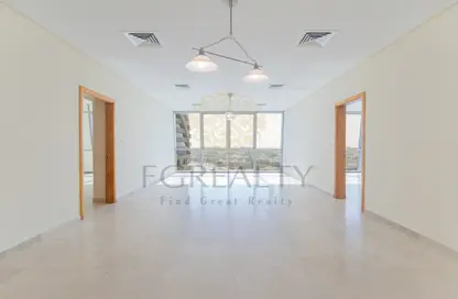 Apartment - 2 Bedrooms - 3 Bathrooms for sale in Zig Zag Tower B - Zig Zag Towers - West Bay - Doha