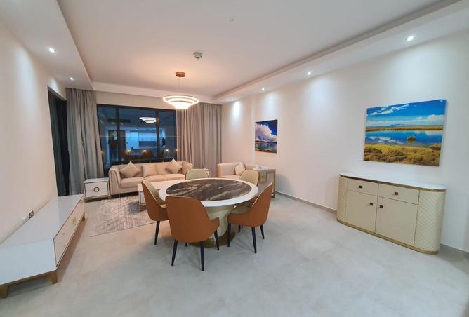 966422 - Property Image 2