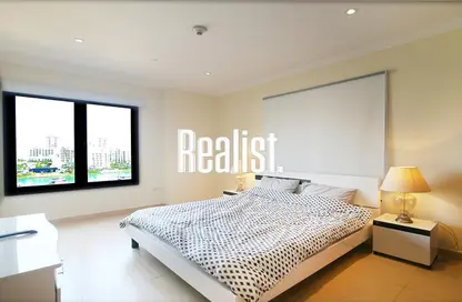 Apartment - 2 Bedrooms - 2 Bathrooms for rent in East Porto Drive - Porto Arabia - The Pearl Island - Doha