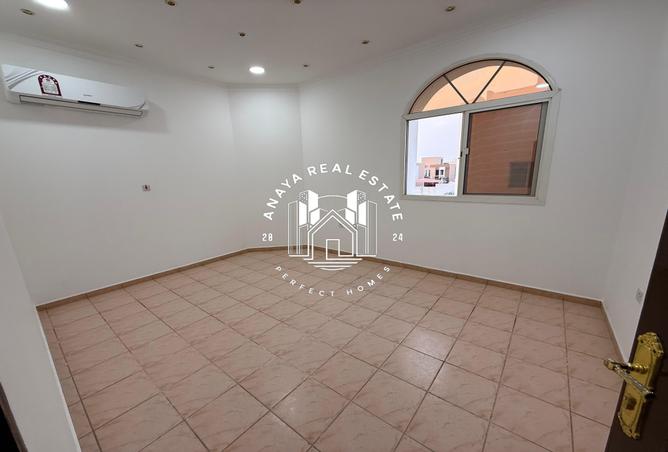 980611 - Property Image 2