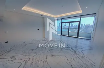 Apartment - 2 Bedrooms - 3 Bathrooms for sale in Marina Residences 195 - Marina District - Lusail