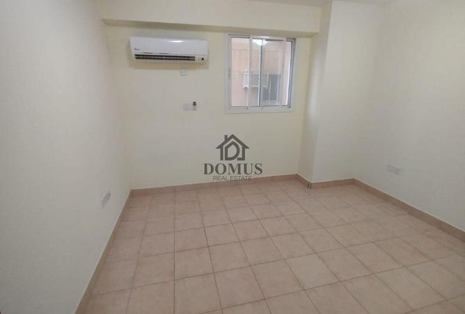 992549 - Property Image 3