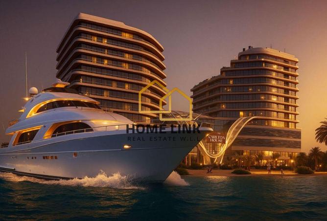 958201 - Property Image 2