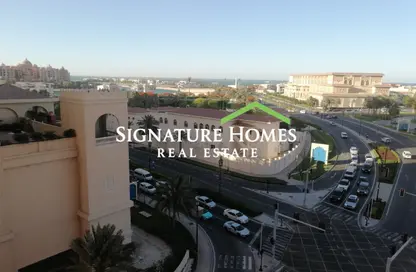 Apartment - 1 Bedroom - 2 Bathrooms for rent in East Porto Drive - Porto Arabia - The Pearl Island - Doha