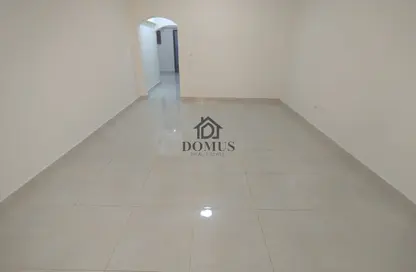 Apartment - 2 Bedrooms - 2 Bathrooms for rent in Al Zubair Bakkar Street - Al Sadd - Doha