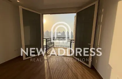Apartment - 2 Bedrooms - 3 Bathrooms for rent in Floresta Gardens - The Pearl Island - Doha