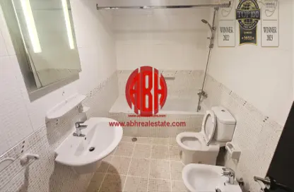 Apartment - 2 Bedrooms - 2 Bathrooms for rent in Burj Doha - West Bay - West Bay - Doha