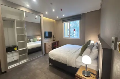 Apartment - 3 Bedrooms - 2 Bathrooms for rent in Thabit Bin Zaid Street - Al Mansoura - Doha