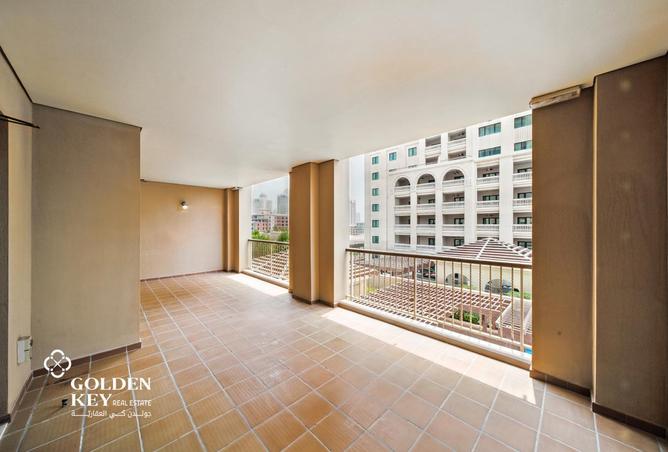 918233 - Property Image 2