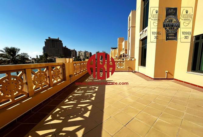 Apartment - 4 Bedrooms - 6 Bathrooms for rent in Porto Arabia Townhouses - Porto Arabia - The Pearl Island - Doha