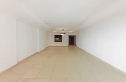 Apartment - 1 Bedroom - 1 Bathroom for rent in Marina Gate - Porto Arabia - The Pearl Island - Doha