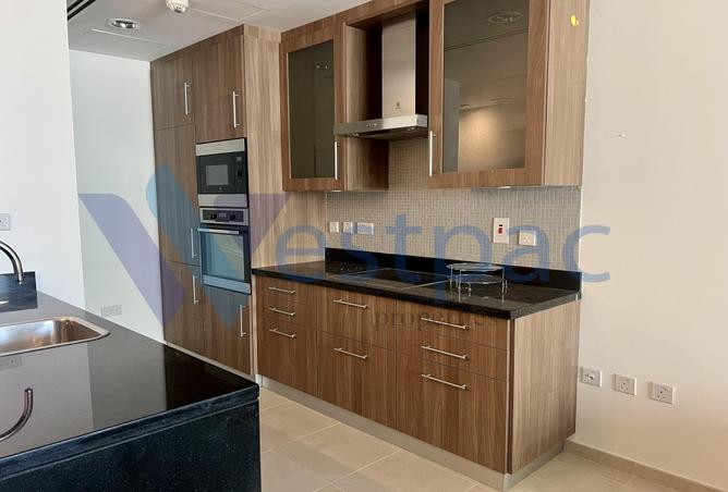 956476 - Property Image 3