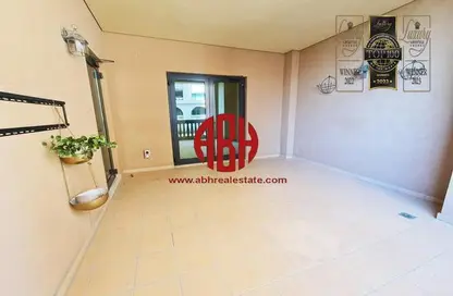 Apartment - 1 Bedroom - 2 Bathrooms for rent in Marina Gate - Porto Arabia - The Pearl Island - Doha