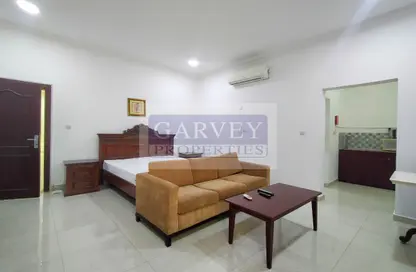 Apartment - Studio - 1 Bathroom for rent in Salwa Road - Al Aziziyah - Doha