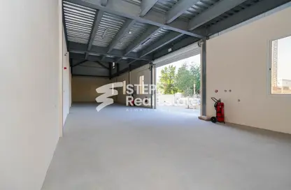 Warehouse - Studio - 1 Bathroom for rent in Al Khor Community - Al Khor