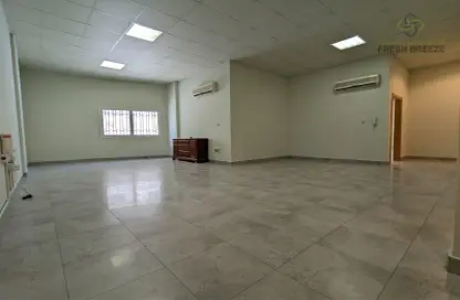 Apartment - 3 Bedrooms - 3 Bathrooms for rent in Abdullah Bin Masoud Street - Fereej Bin Mahmoud - Doha