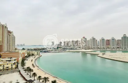Apartment - 2 Bedrooms - 3 Bathrooms for sale in Viva East - Viva Bahriyah - The Pearl Island - Doha
