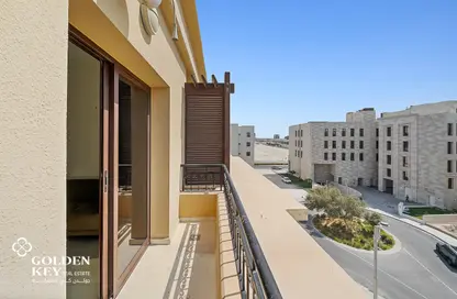 Apartment - 2 Bedrooms - 3 Bathrooms for rent in Catania - La Piazza - Fox Hills - Lusail