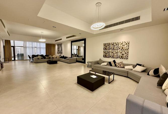 951677 - Property Image 3