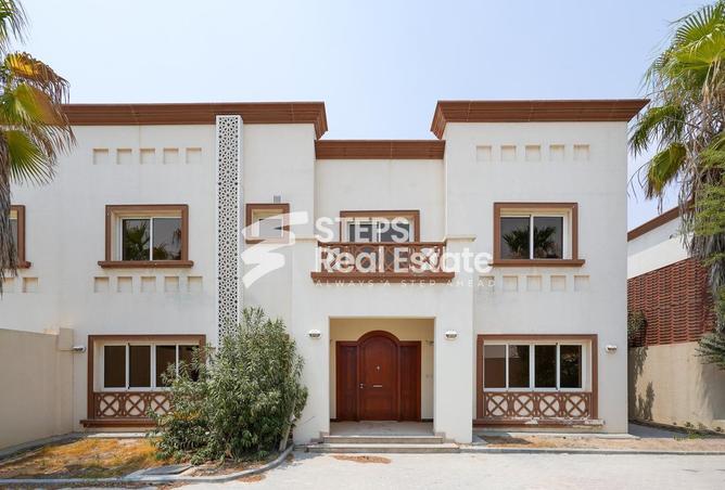 940521 - Property Image 2