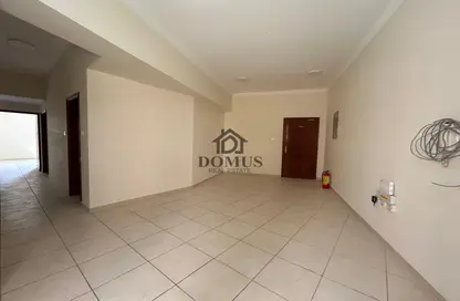 Apartment - 3 Bedrooms - 3 Bathrooms for rent in Hiteen Street - Al Muntazah - Doha
