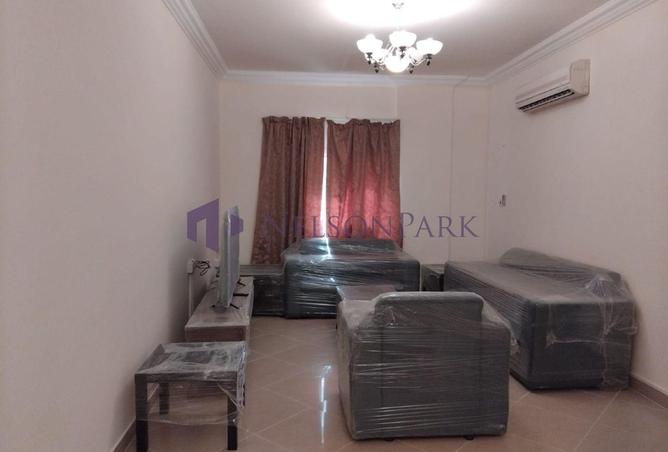 930908 - Property Image 3