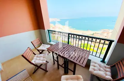 شقة - 2 غرف نوم - 3 حمامات للايجار في فيفا غرب - فيفا بحرية - جزيرة اللؤلؤة - الدوحة