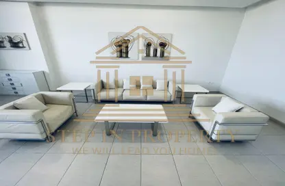 Apartment - 2 Bedrooms - 3 Bathrooms for rent in West Bay Tower - West Bay - West Bay - Doha