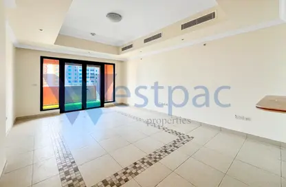 Apartment - 1 Bedroom - 2 Bathrooms for rent in East Porto Drive - Porto Arabia - The Pearl Island - Doha