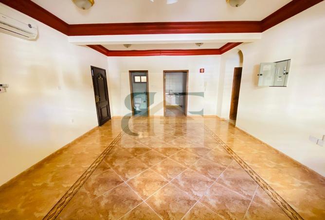 983629 - Property Main Image