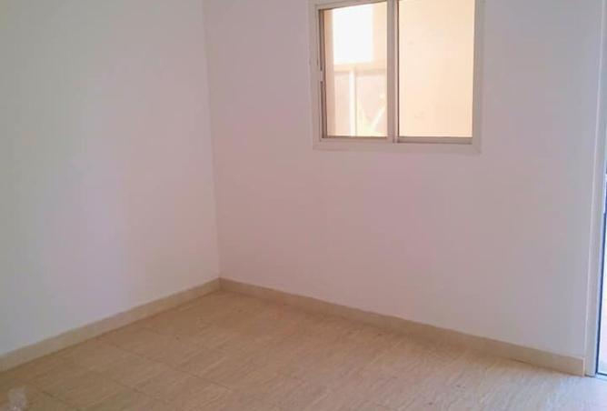 945268 - Property Image 2