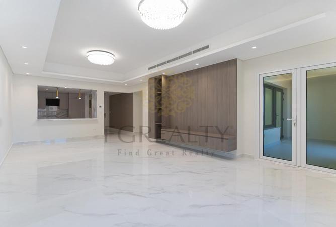 993135 - Property Image 2