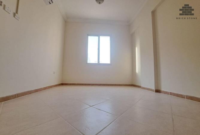 904599 - Property Image 2