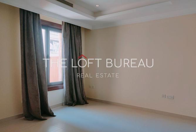 926195 - Property Image 2